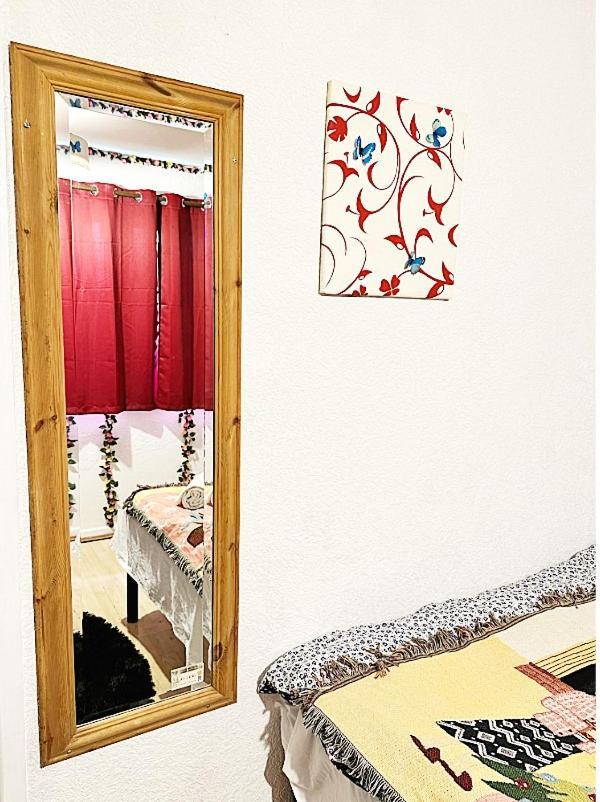 Excellent Double Rooms In Cheap Rate Around Central Londyn Zewnętrze zdjęcie