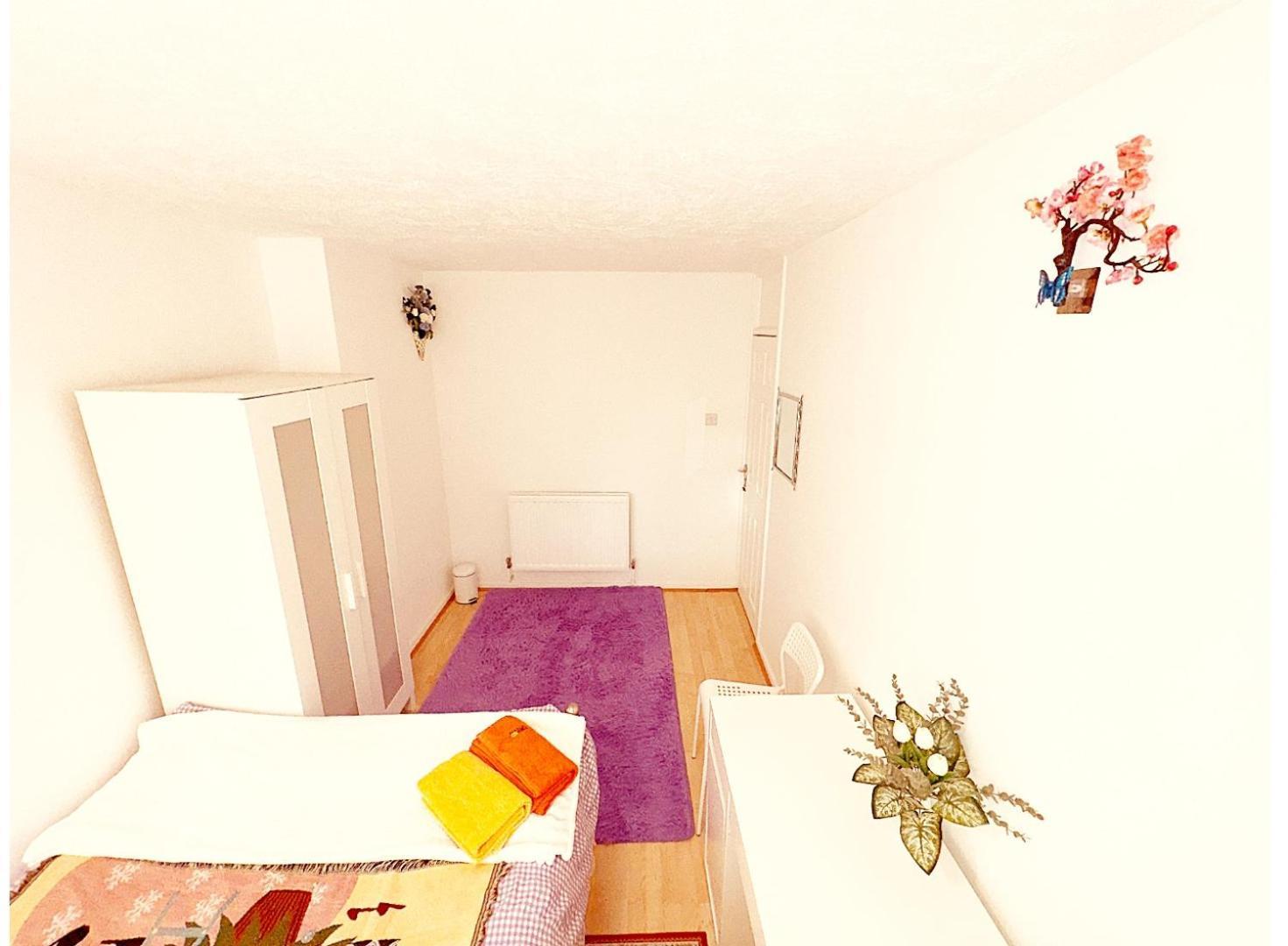 Excellent Double Rooms In Cheap Rate Around Central Londyn Zewnętrze zdjęcie